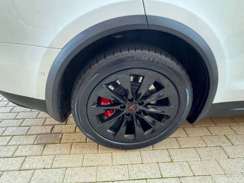 2020 Tesla Model X Long Range Plus