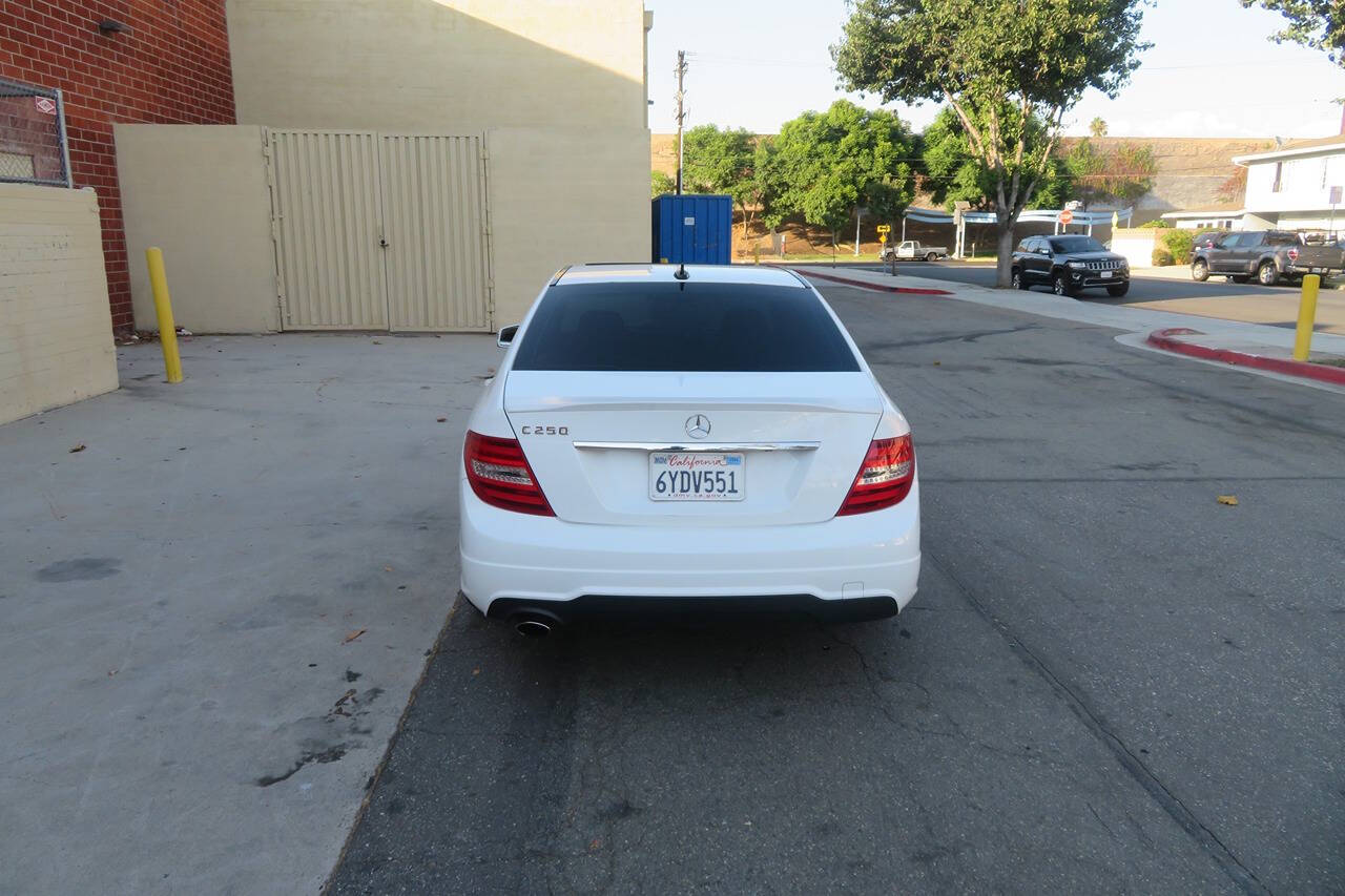 2013 Mercedes-Benz C-Class for sale at The Car Vendor LLC in Bellflower, CA