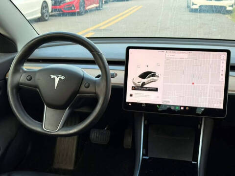 2019 Tesla Model 3 Standard Range