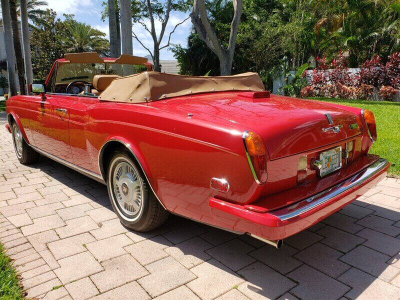 1986 Rolls-Royce Corniche 17