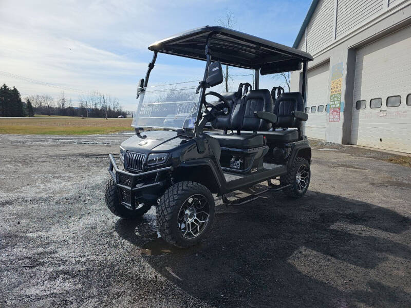 2024 Evolution Maverick 4