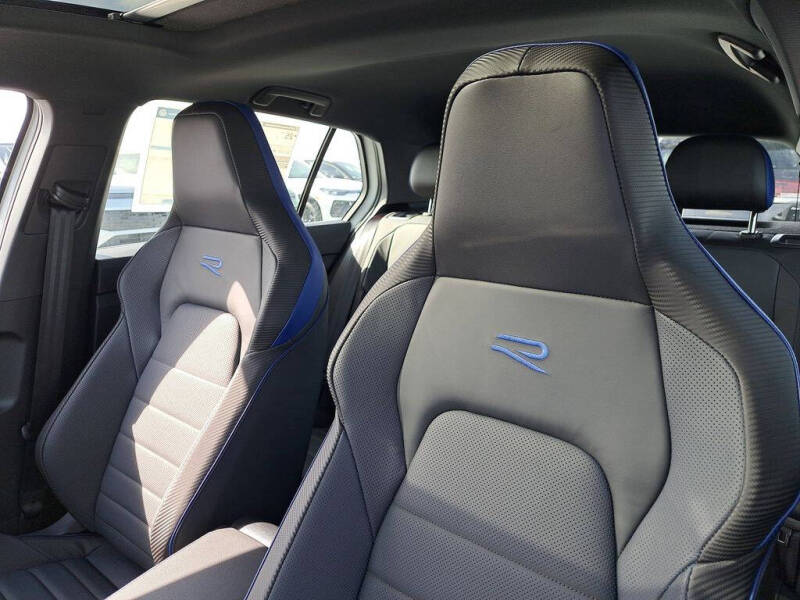 2026 Volkswagen Golf R 4Motion