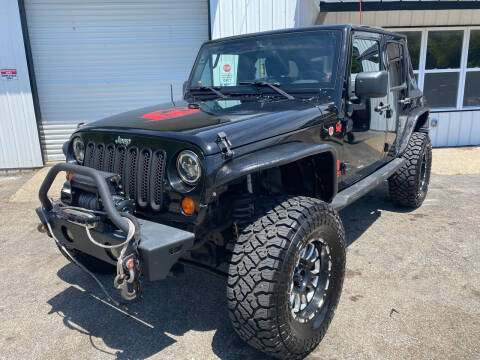 2008 Jeep Wrangler Unlimited for sale at Monroe Auto's, LLC in Parsons TN