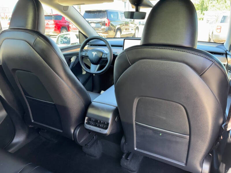 2023 Tesla Model Y Performance