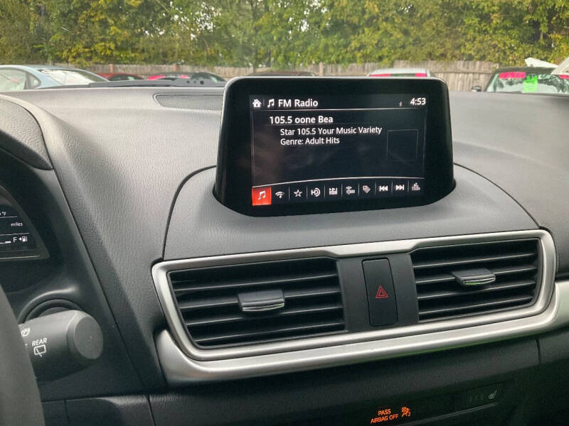 2018 Mazda MAZDA3 Touring