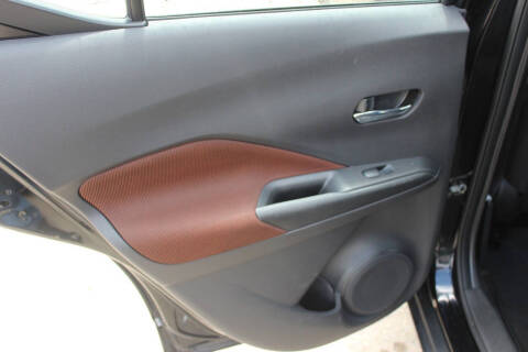 2020 Nissan Kicks SR