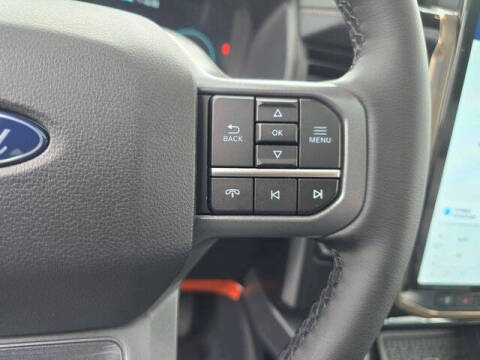 2025 Ford F-150 Lightning Lariat