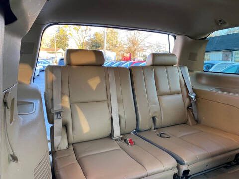 2011 Cadillac Escalade Premium