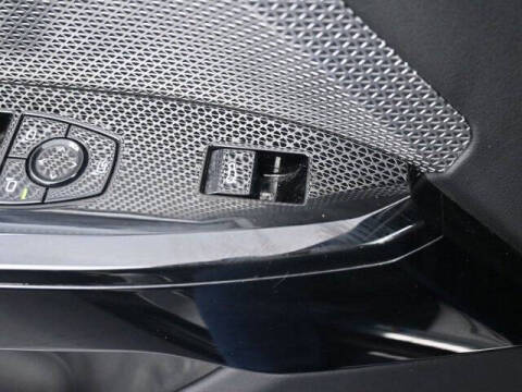 2023 BMW 7 Series 740i