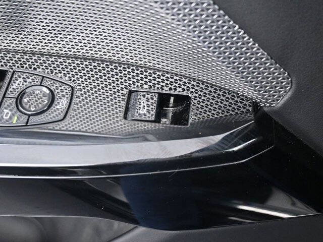 2023 BMW 7 Series 740i