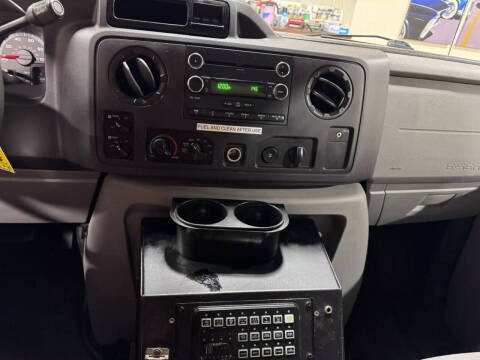 2012 Ford E-Series E-350 SD