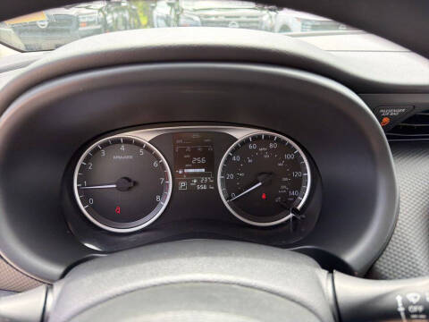 2025 Nissan Kicks Play S