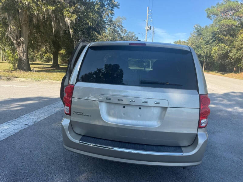 2014 Dodge Grand Caravan American Value Package