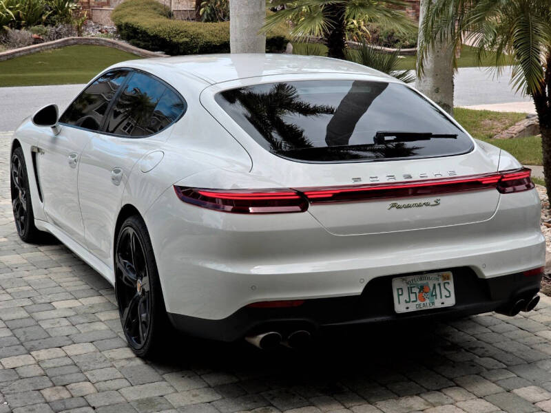 2015 Porsche Panamera S E-Hybrid