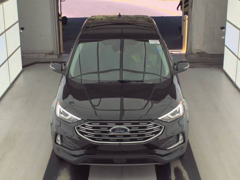 2021 Ford Edge Titanium