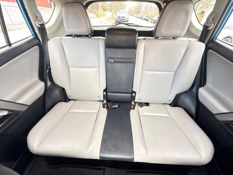 2017 Toyota RAV4 Hybrid Limited