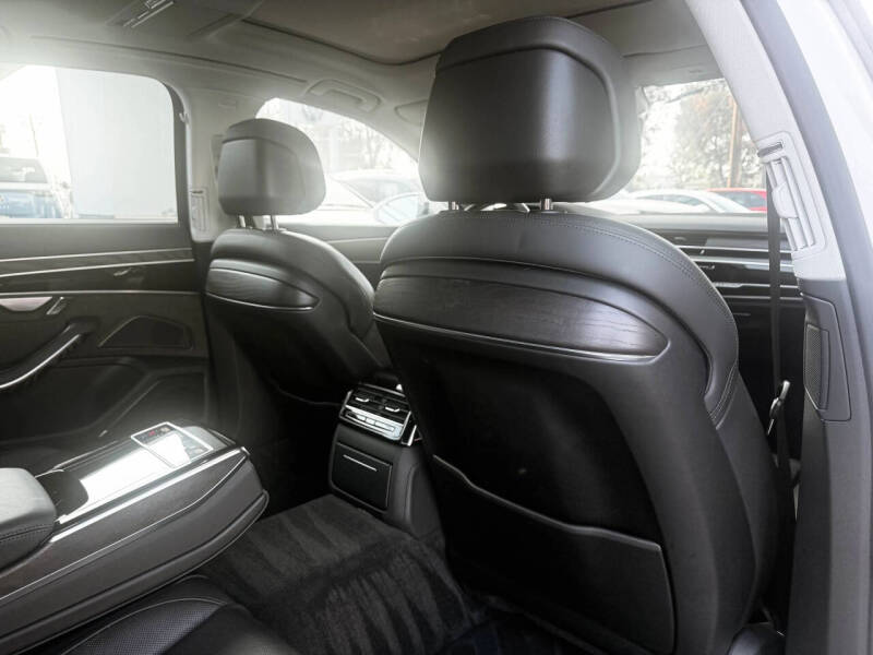 2022 Audi A8 L quattro 55 TFSI