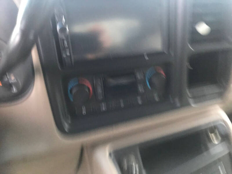 2003 Chevrolet Tahoe