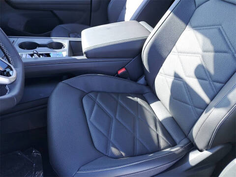 2026 Volkswagen Atlas SE