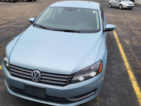 2012 Volkswagen Passat for sale at L&T Auto Sales in Three Rivers MI