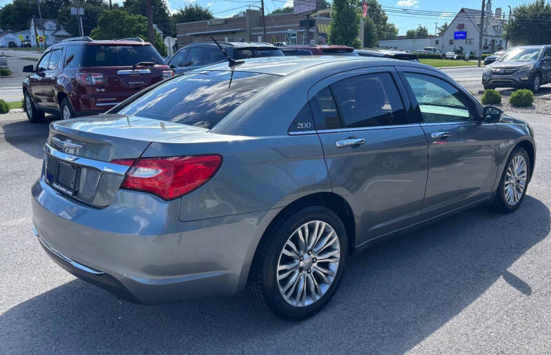 2012 Chrysler 200 Limited