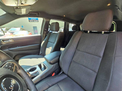 2017 Jeep Grand Cherokee Laredo