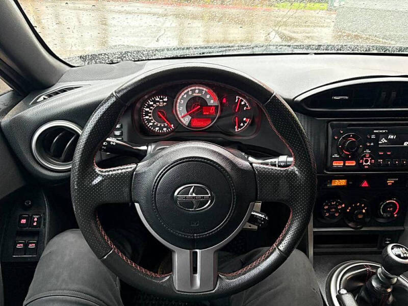 2013 Scion FR-S