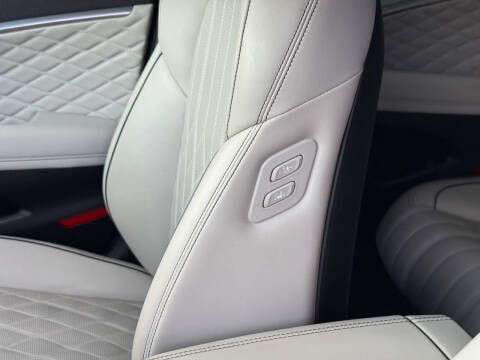 2019 Genesis G70 2.0T Advanced