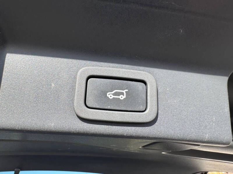 2020 Jaguar F-PACE 25t Premium