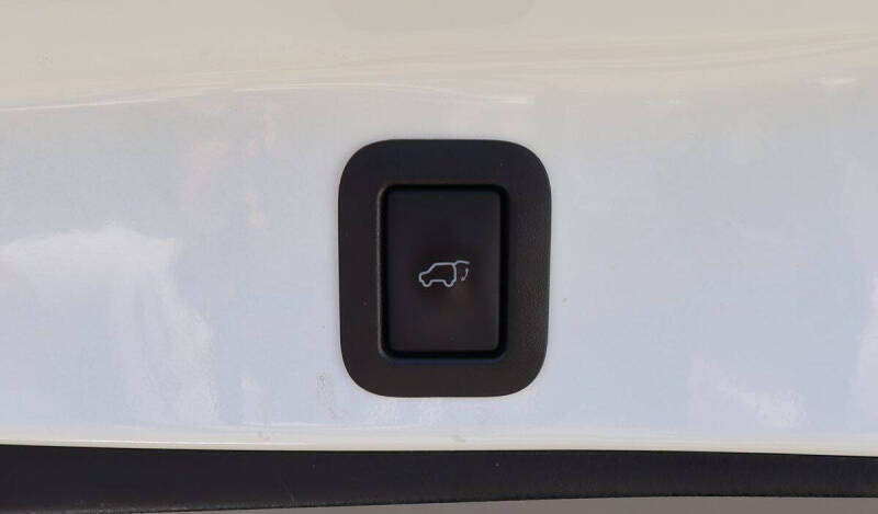 2017 Toyota Highlander LE Plus