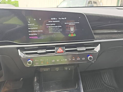 2024 Kia Niro EX