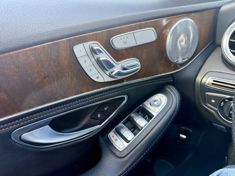 2015 Mercedes-Benz C-Class C 300 4MATIC