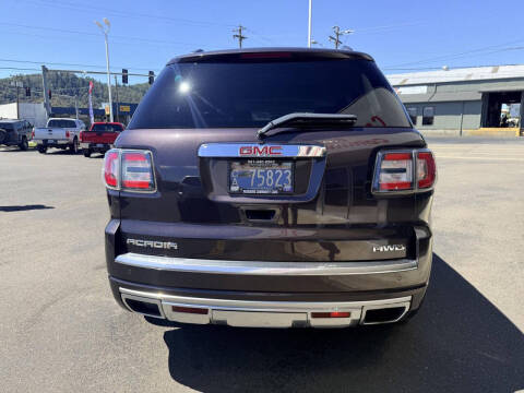 2015 GMC Acadia Denali