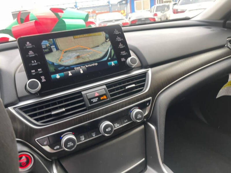 2020 Honda Accord Hybrid EX