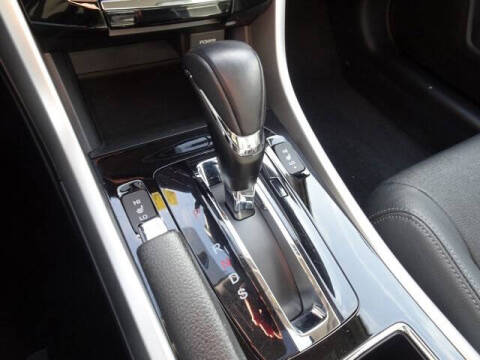 2017 Honda Accord EX-L V6 w/Navi w/Honda Sensing