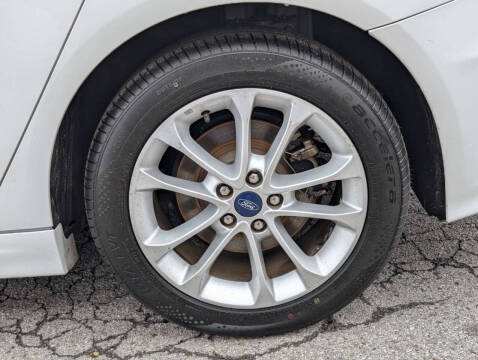 2019 Ford Fusion Hybrid SE