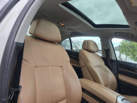 2012 BMW 7 Series 740Li