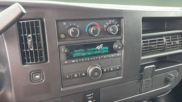 2024 GMC Savana 2500