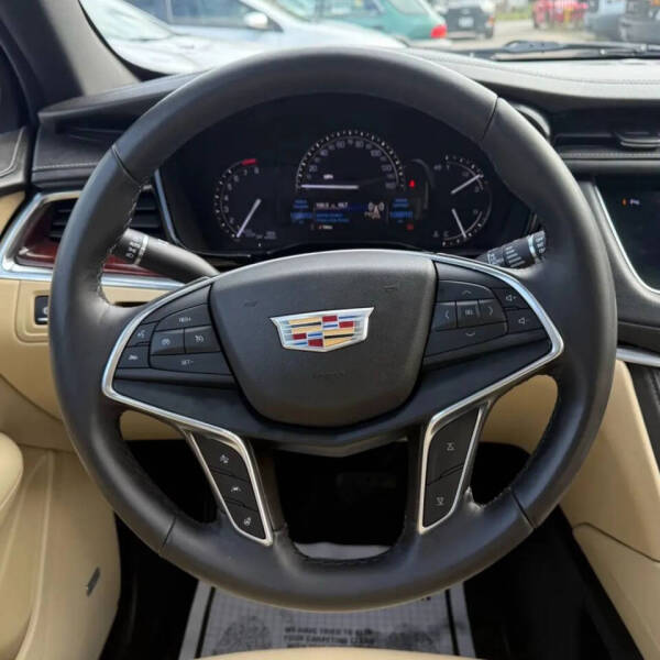 2018 Cadillac XT5 Luxury