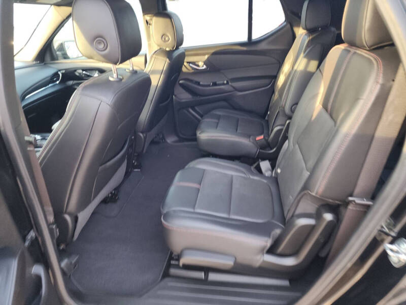 2023 Chevrolet Traverse RS