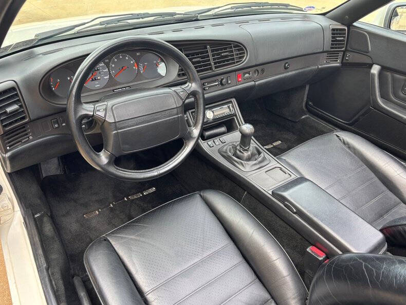 1990 Porsche 944 S2
