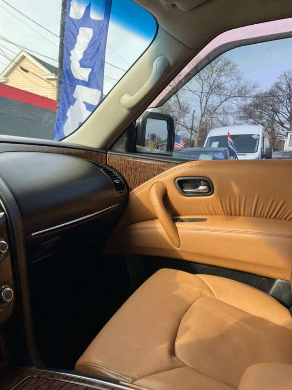 2017 Nissan Armada Platinum