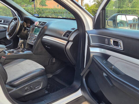 2017 Ford Explorer XLT