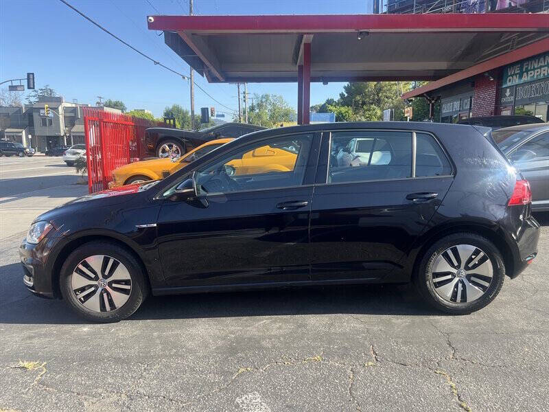 2016 Volkswagen e-Golf SE