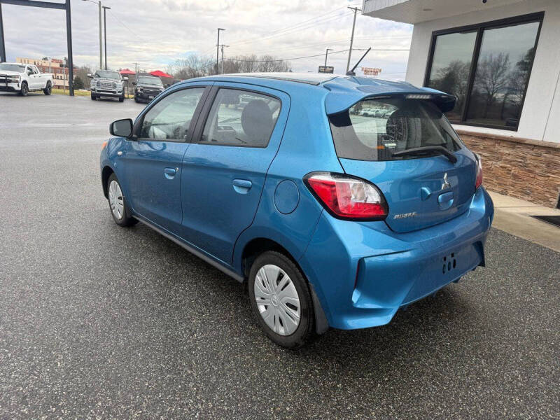 2024 Mitsubishi Mirage ES