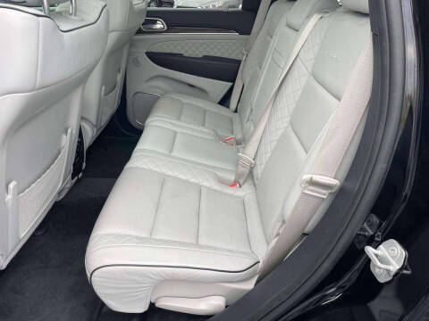 2019 Jeep Grand Cherokee Summit