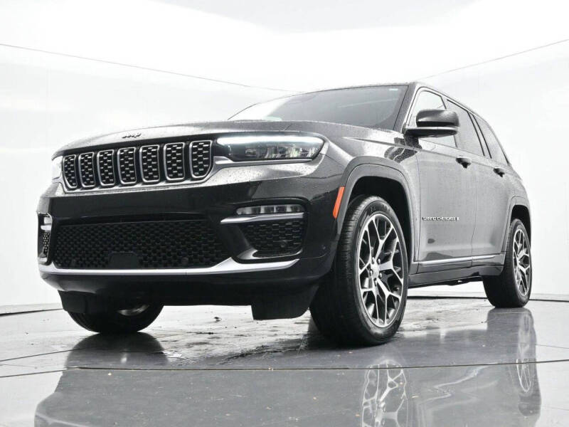 2023 Jeep Grand Cherokee Summit Reserve
