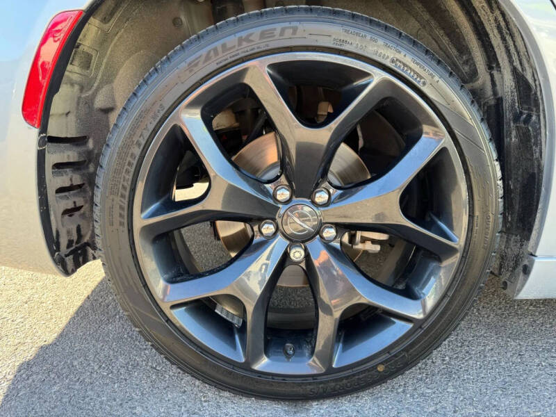 2021 Chrysler 300 S V8