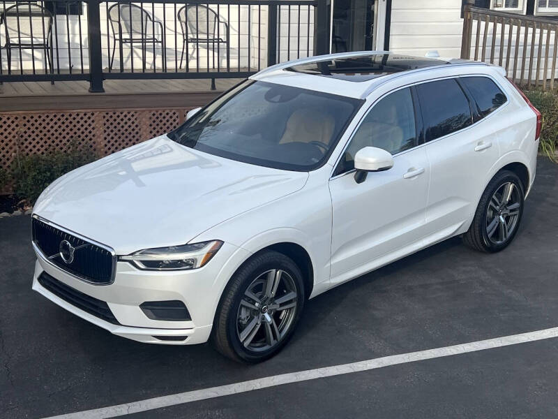 2020 Volvo XC60 T5 Momentum