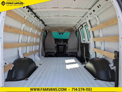 2024 GMC Savana 2500